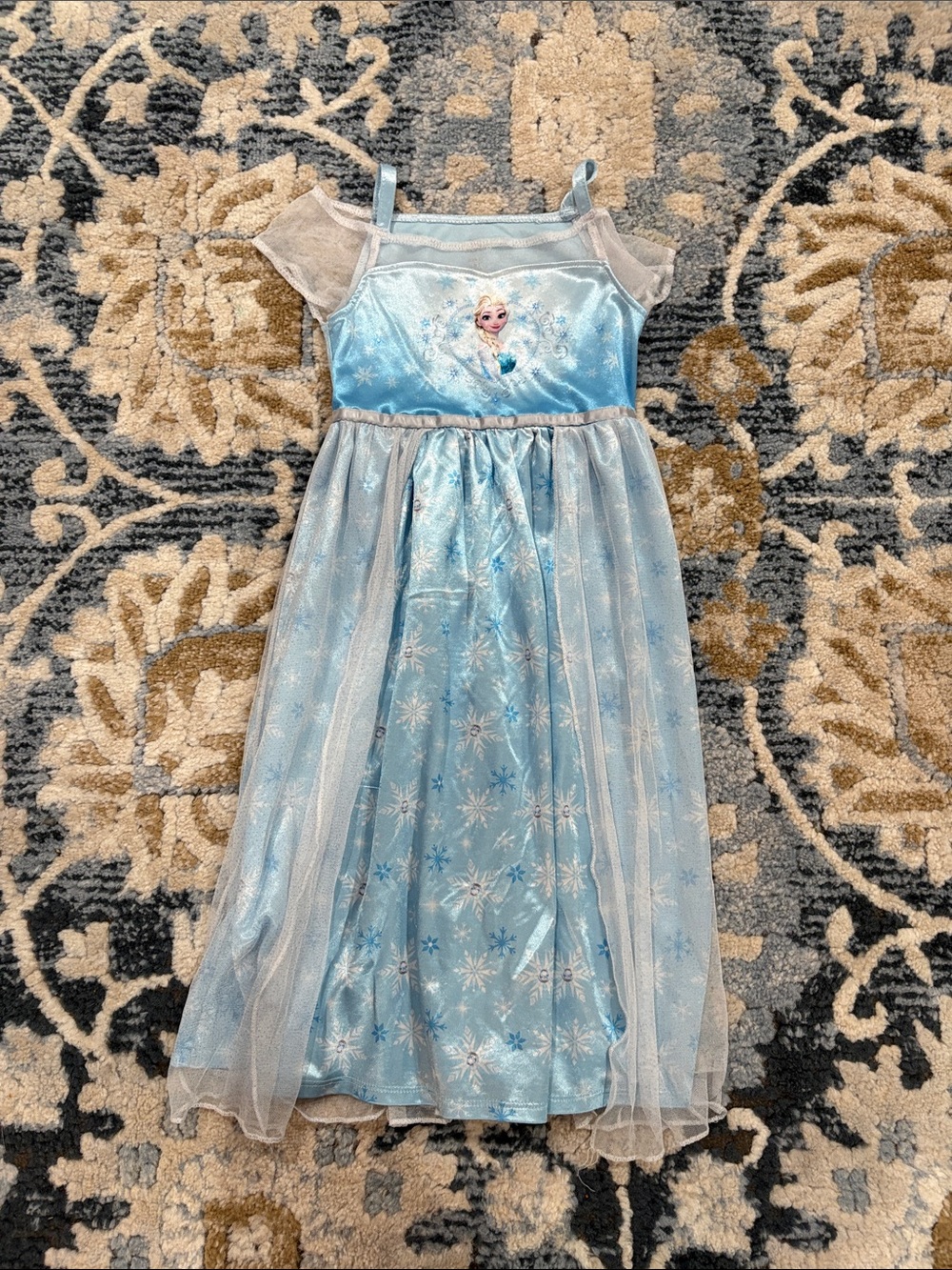 Elsa-Inspired Light Blue Girls' Nightgown - Snowflake Print